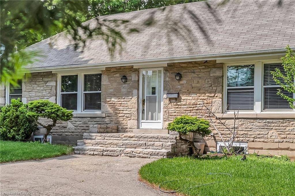 House in Mississauga, Ontario, Canada 2 - 17980494
