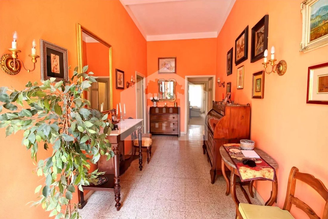 Apartment in Historic Center, Lucca, Tuscany 2 - 18188720