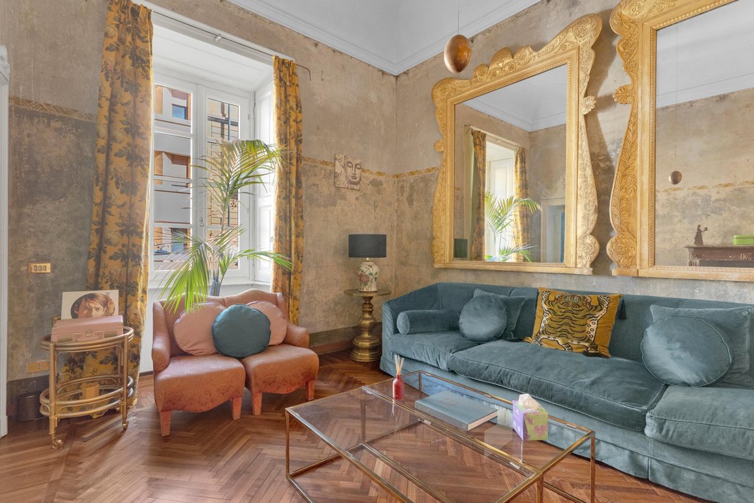 Apartment in Historic Center, Milan, Lombardy 1 - 18188609
