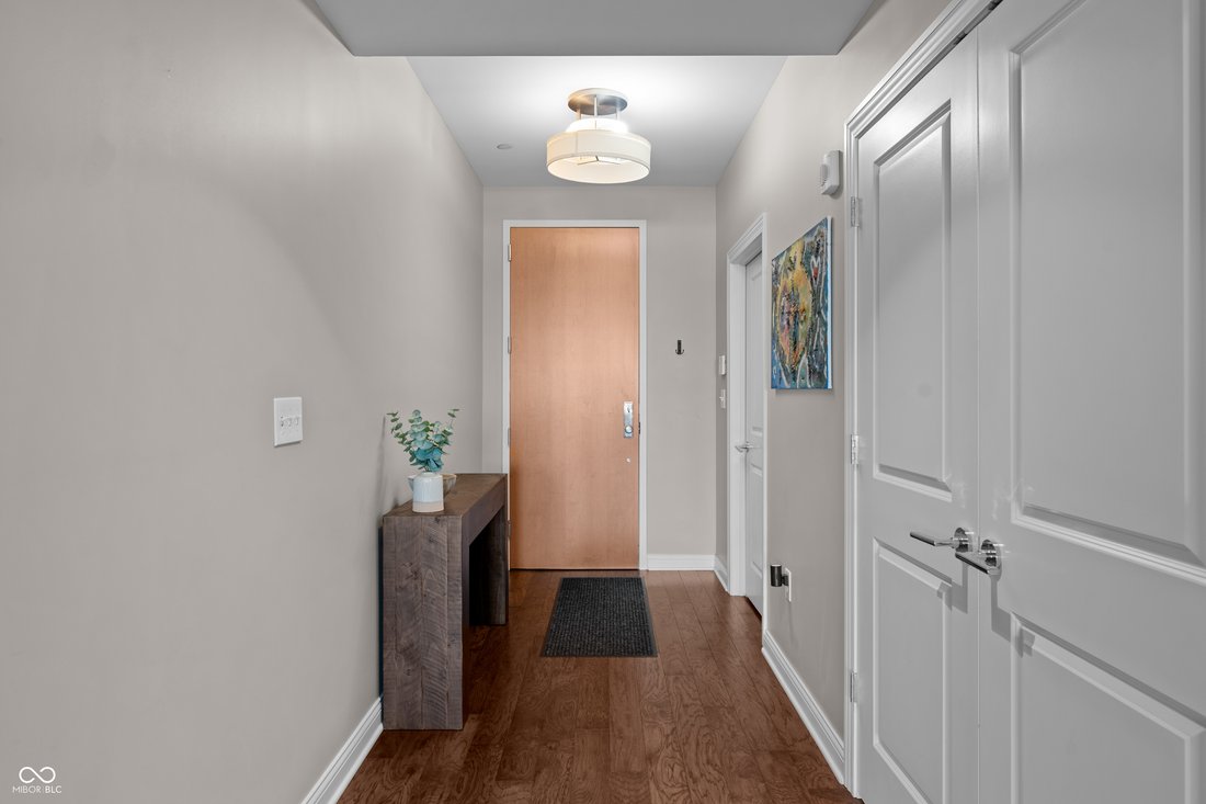 Condo in Indianapolis, Indiana, United States 3 - 18188379