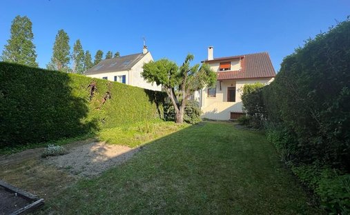 Casa a Villaggio Doumer, Carrieres-sur-Seine, Francia 1