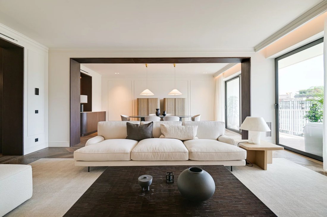 Apartment in Sarrià-Sant Gervasi, Barcelona, Spain 1 - 18190431