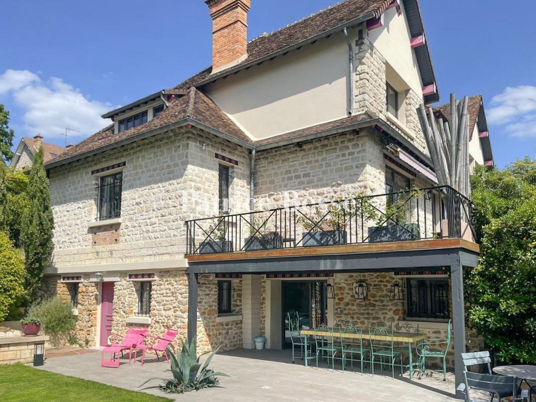 House in Forêt, Saint-Germain-en-Laye, France 1 - 18193706