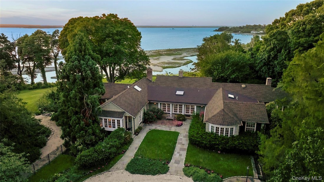 House in Port Washington, New York, United States 1 - 17684128
