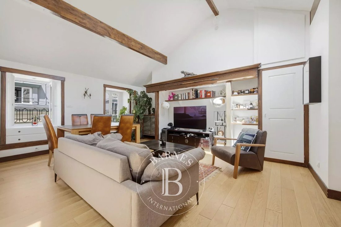 Apartment in Montorgueil-Saint Denis, Paris 2e Arrondissement, Paris 2 - 18194580