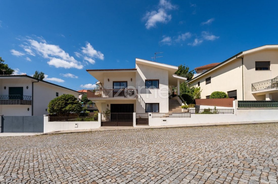 Haus in Amarante, Distrikt Porto, Portugal 2 - 18185844
