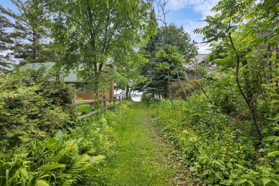 House in Pontiac, Quebec, Canada 5 - 17989170