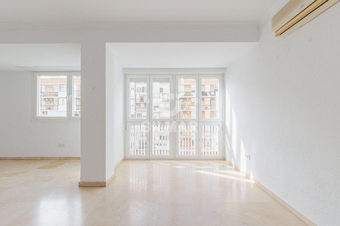Apartment in Los Remedios, Seville, Spain 4 - 18189818