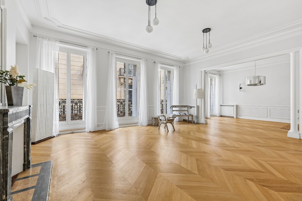 Apartment in Hoche-Friedland, Paris 8e Arrondissement, Paris 5 - 18190028