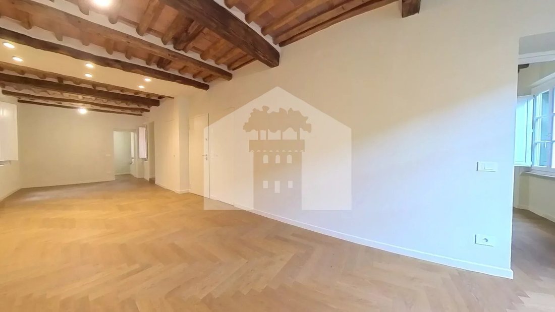 Apartment in Historic Center, Lucca, Tuscany 3 - 18188647