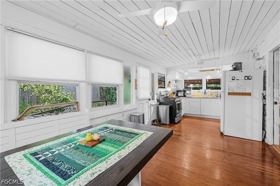 House in Bokeelia, Florida, United States 3 - 18190639