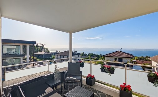 Apartment in Bord du Lac, Evian-les-Bains, France 1