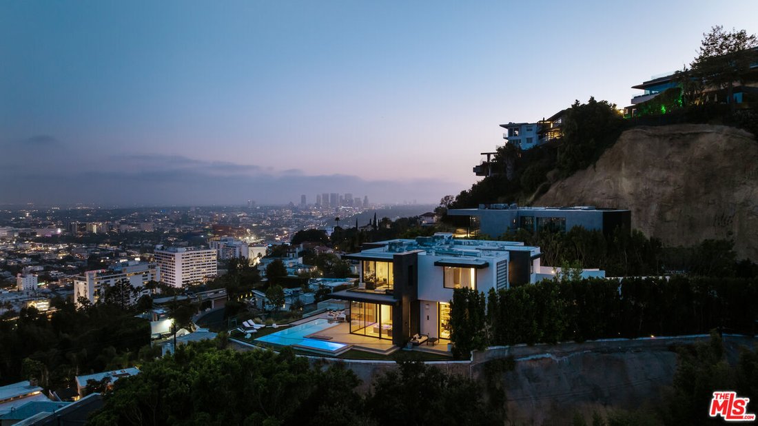 House in Los Angeles, California, United States 1 - 18190253
