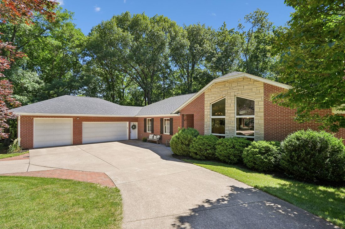 House in Le Claire, Iowa, United States 2 - 18193930