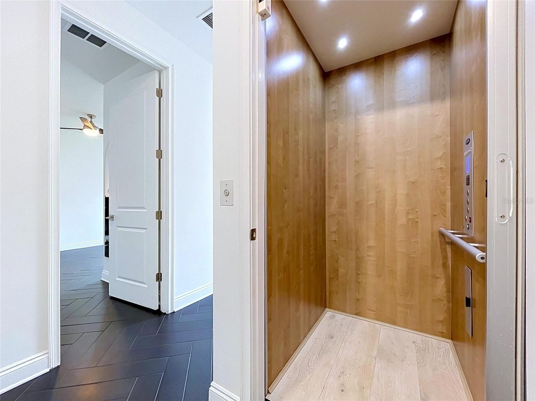 Townhouse in Tampa, Florida, United States 4 - 18188411