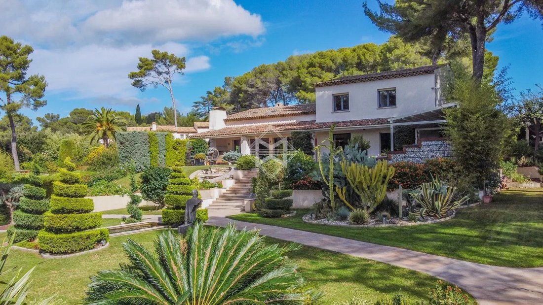 Villa in Bois Fleuri-Chevre d'Or-Saint Philippe, Biot, France 1 - 18190376
