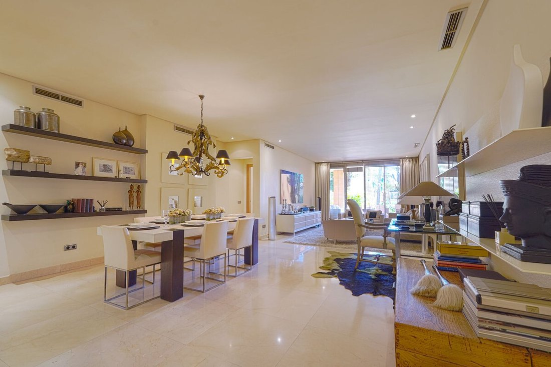 Apartment in Marbella, Andalusia, Spain 2 - 12632631