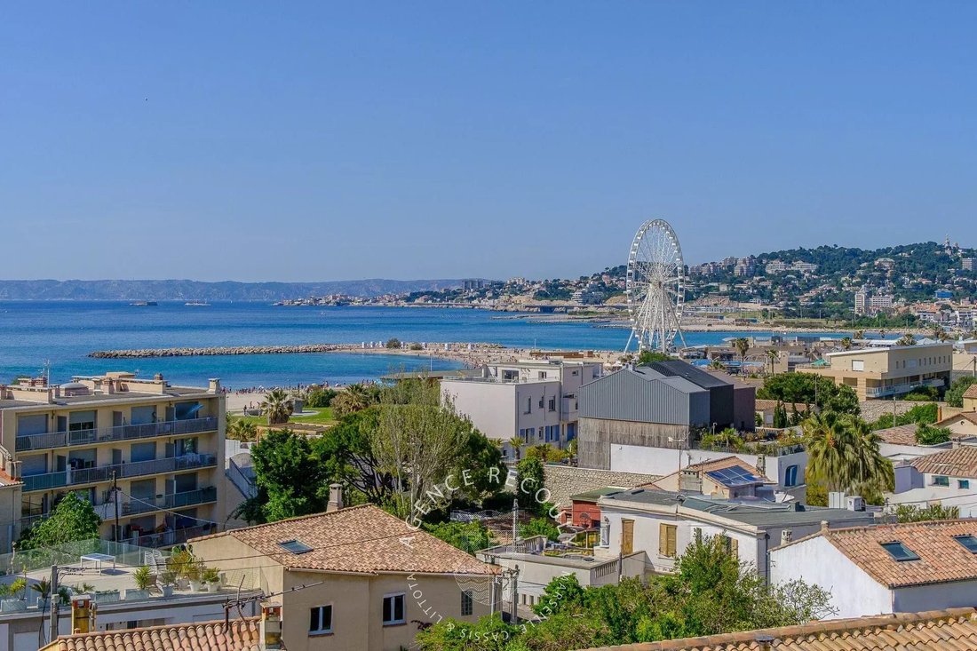Apartment in Bonneveine, 8e Arrondissement, Marseille 1 - 18190458