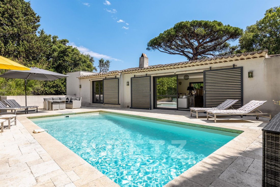 Villa in Ramatuelle, Provence-Alpes-Côte d'Azur, France 4 - 18194265