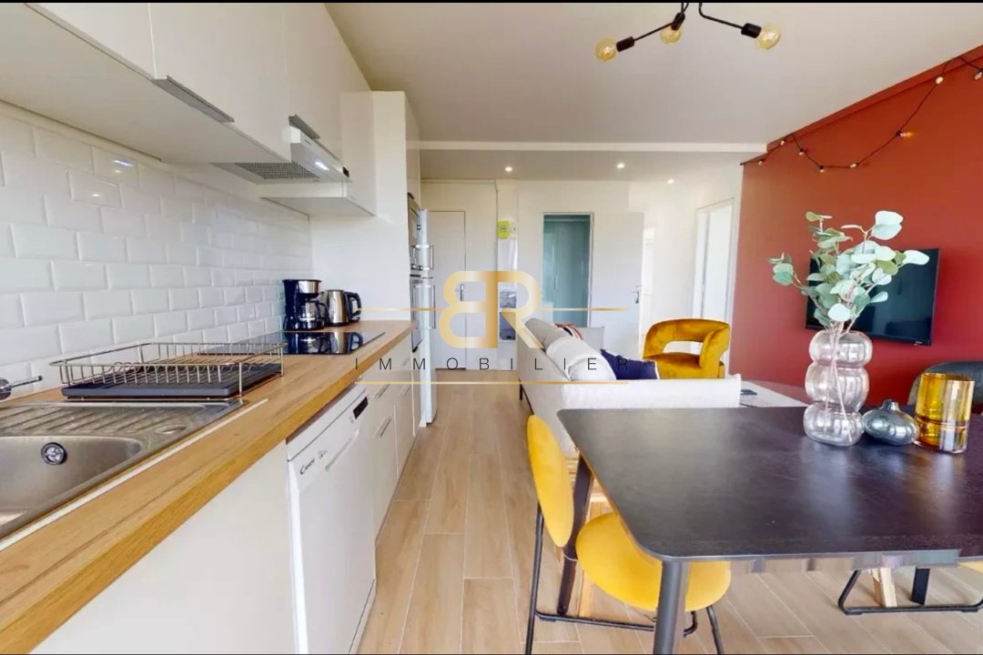 Apartment in Plateau-Grèves-Europe-Gare du Stade-Fossés Jean, Colombes, France 2 - 18189352
