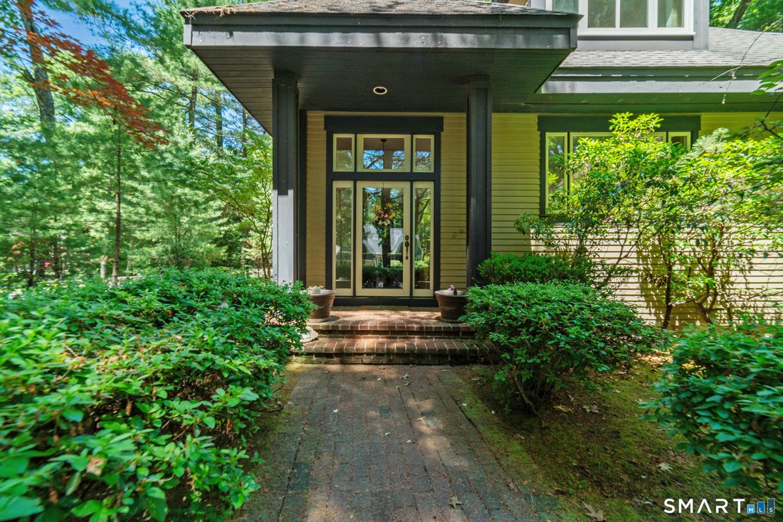 House in Farmington, Connecticut, United States 3 - 18192917