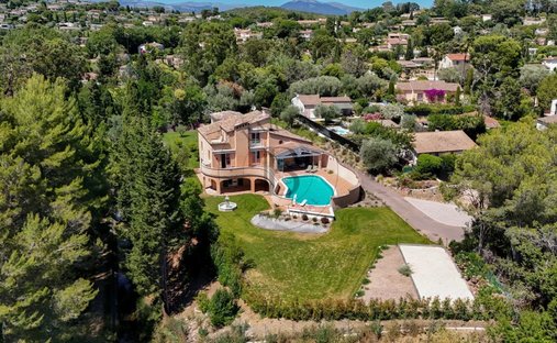 Villa in Mougins, Provence-Alpes-Côte d'Azur, France 1