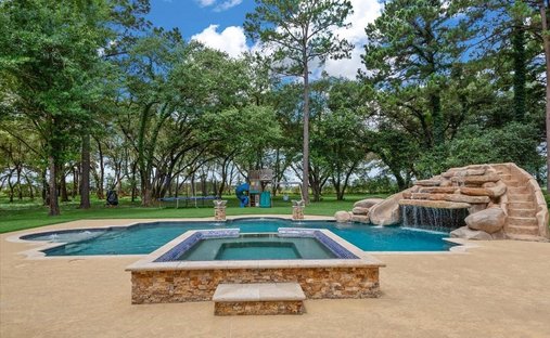 House in Tomball, Texas, United States 1