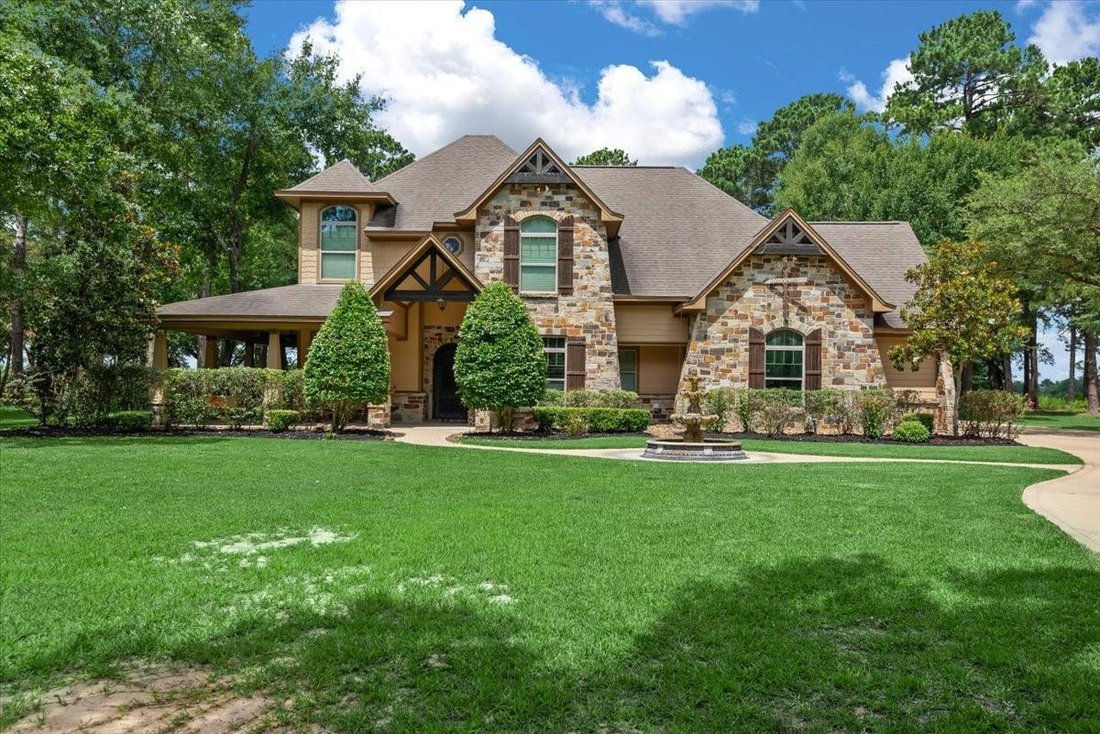 House in Tomball, Texas, United States 4 - 18189213