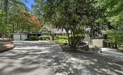 House in Flowery Branch, Georgia, United States 1