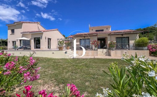 Villa in Barjac, Occitania, France 1