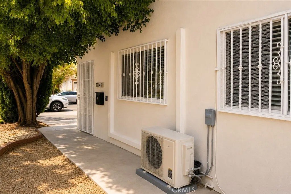 Los Angeles, California, United States 4 - 18193788