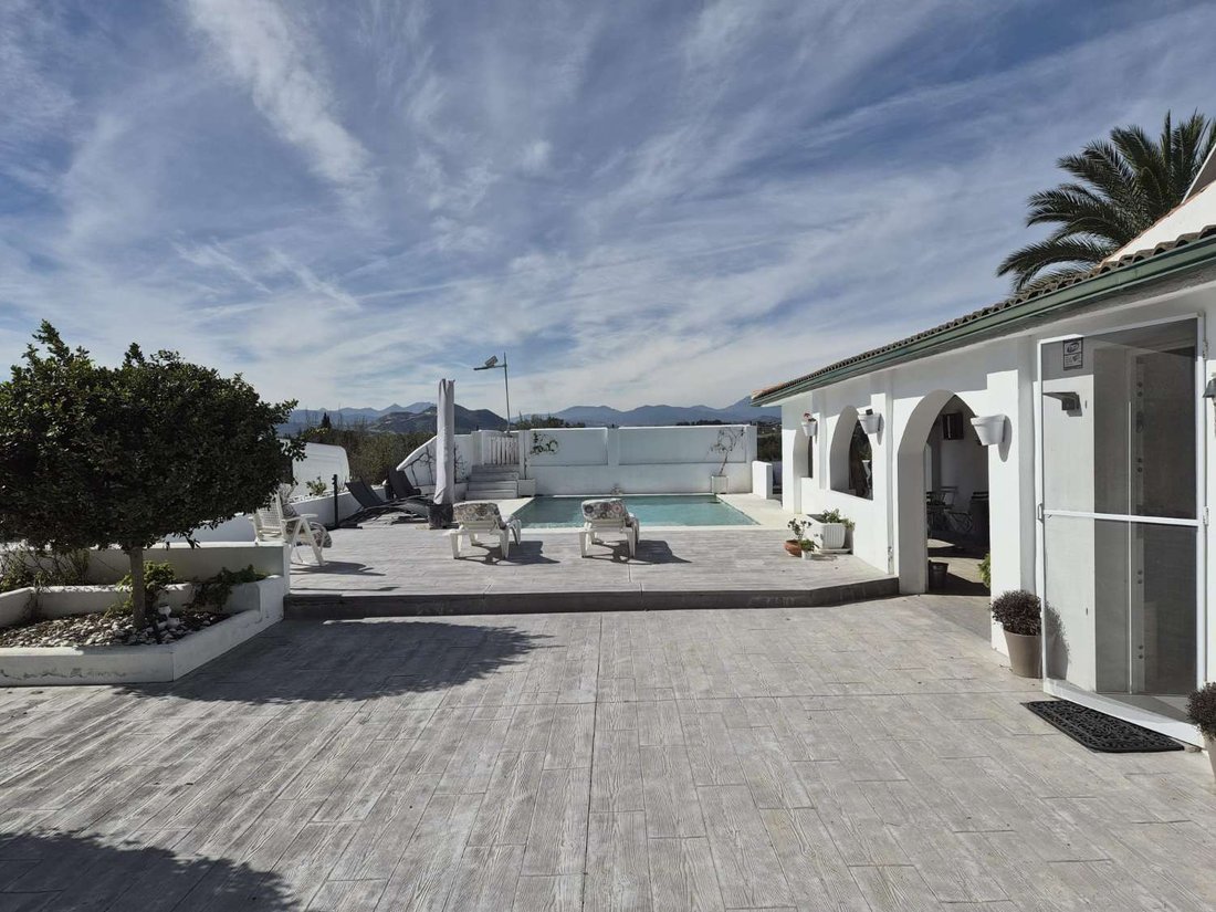 Villa in Cartama, Andalusia, Spain 3 - 18194076