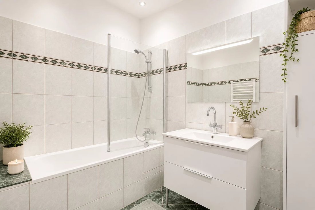 Apartment in Chaillot, Paris 16e Arrondissement, Paris 5 - 18000707