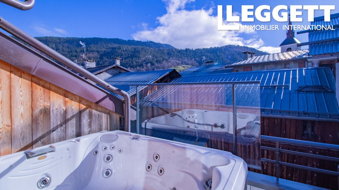 Chalet in Les Allues, Auvergne-Rhône-Alpes, France 1 - 16707418