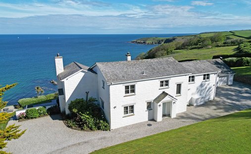 House in Cornwall, England 1