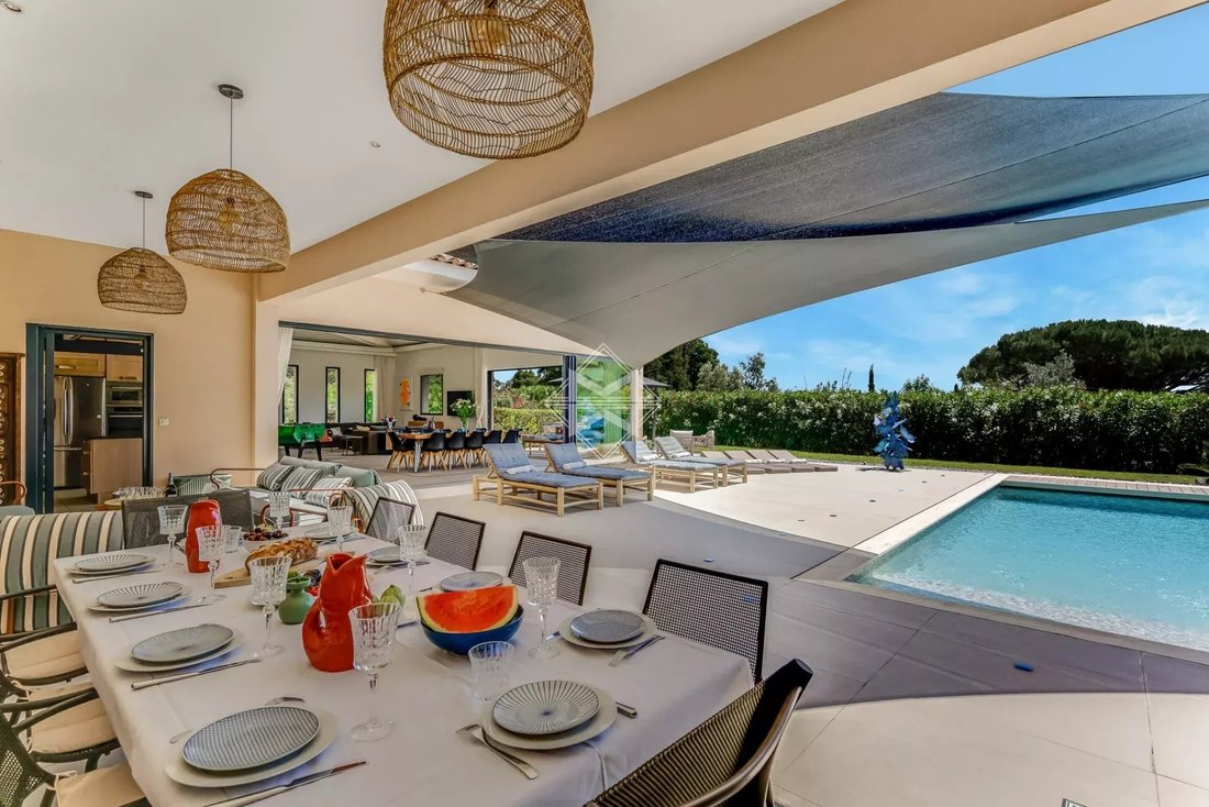 Estate in Ramatuelle, Provence-Alpes-Côte d'Azur, France 3 - 12345523
