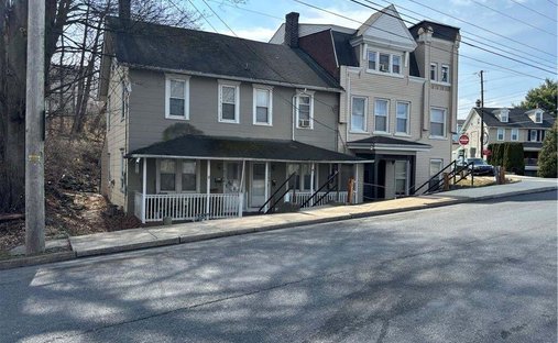 Apartment in Whitehall Twp, Pennsylvania, United States 1