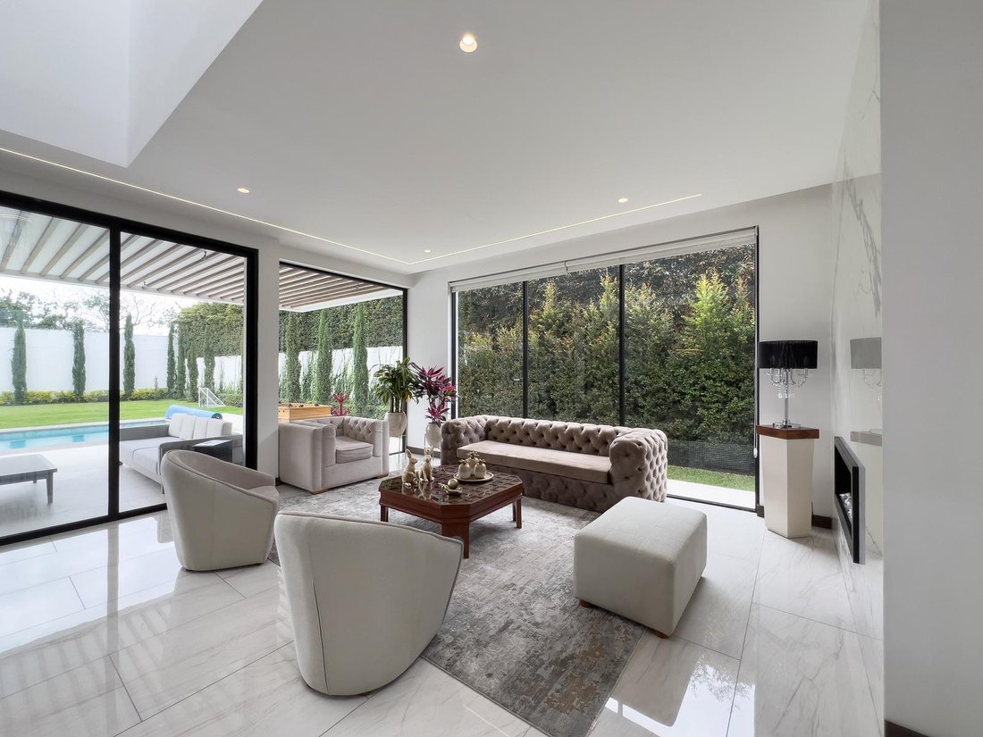 Haus in Quito, Provinz Pichincha, Ecuador 5 - 18190658