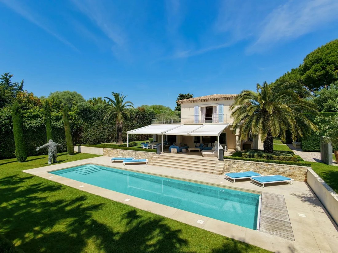 Villa in Antibes, Provence-Alpes-Côte d'Azur, France 3 - 18188119