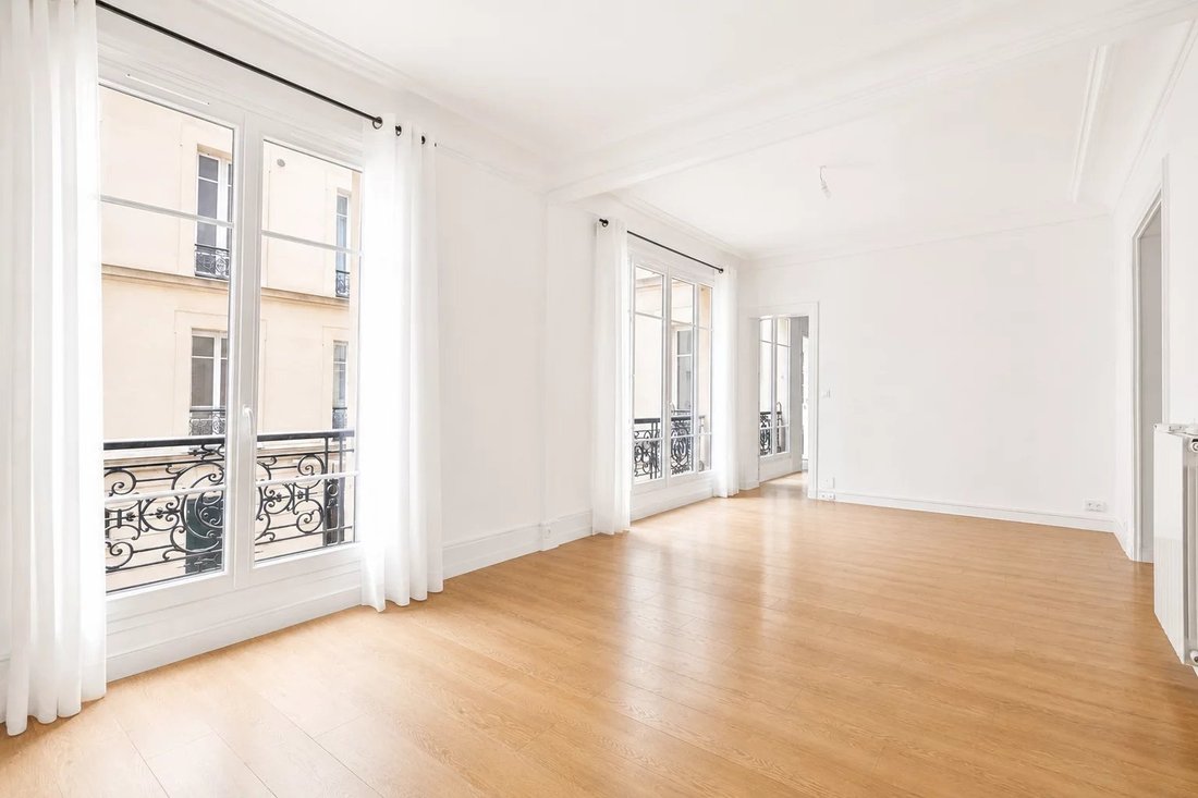 Apartment in Chaillot, Paris 16e Arrondissement, Paris 1 - 18000707