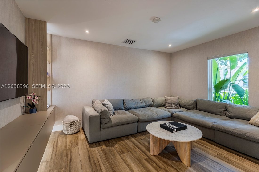 House in North Miami Beach, Florida, United States 4 - 18193525