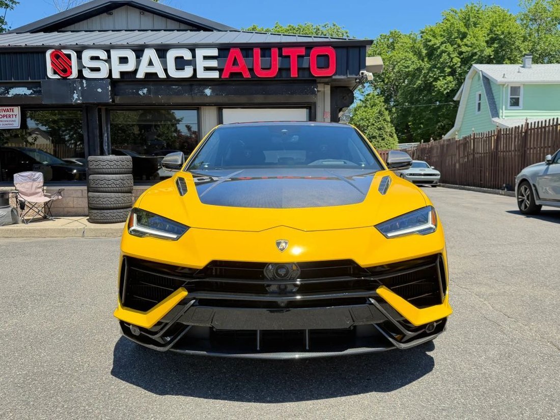 Suv in East Brunswick, NJ, United States 2 - 18153577