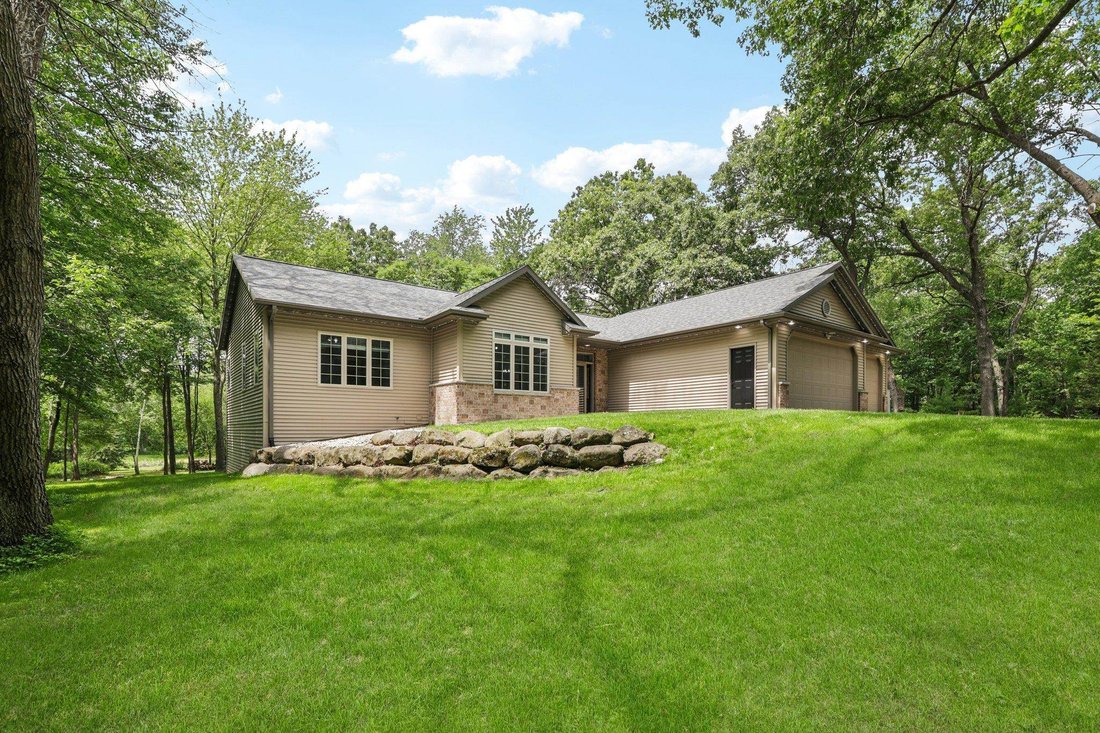 House in Reedsburg, Wisconsin, United States 3 - 18192986