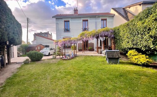 House in Centre Ville, Houilles, France 1