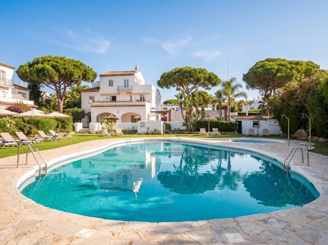 Apartment in Estepona, Andalusia, Spain 1 - 18188561