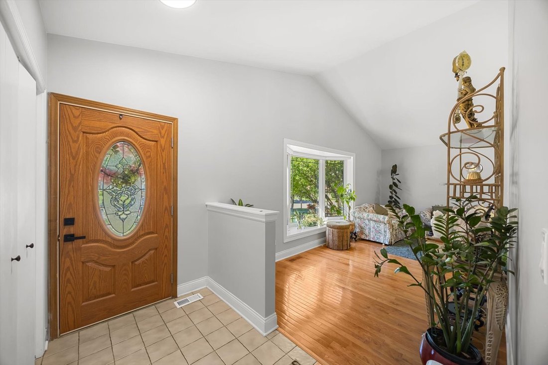 House in Bloomingdale, Illinois, United States 2 - 18193921