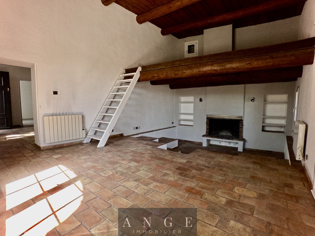 House in Les Mauniers, La Farlède, France 4 - 18192545