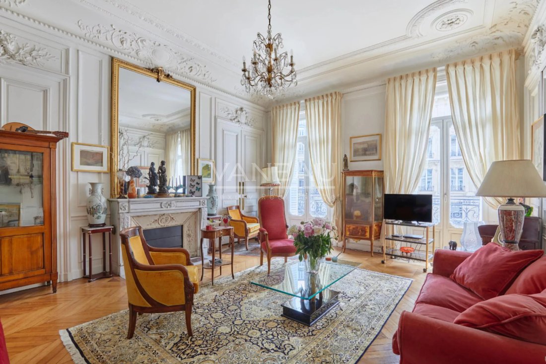 Apartment in Trudaine-Maubeuge, Paris 9e Arrondissement, Paris 2 - 18190346