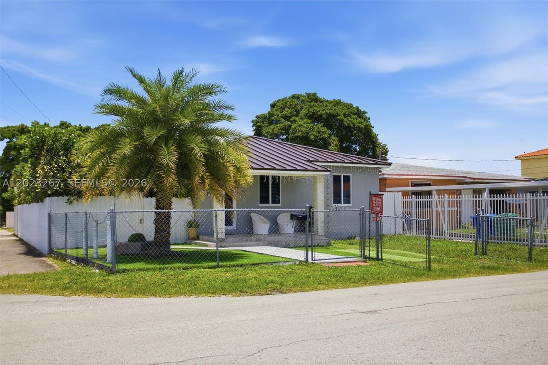 House in Miami, Florida, United States 4 - 17987972