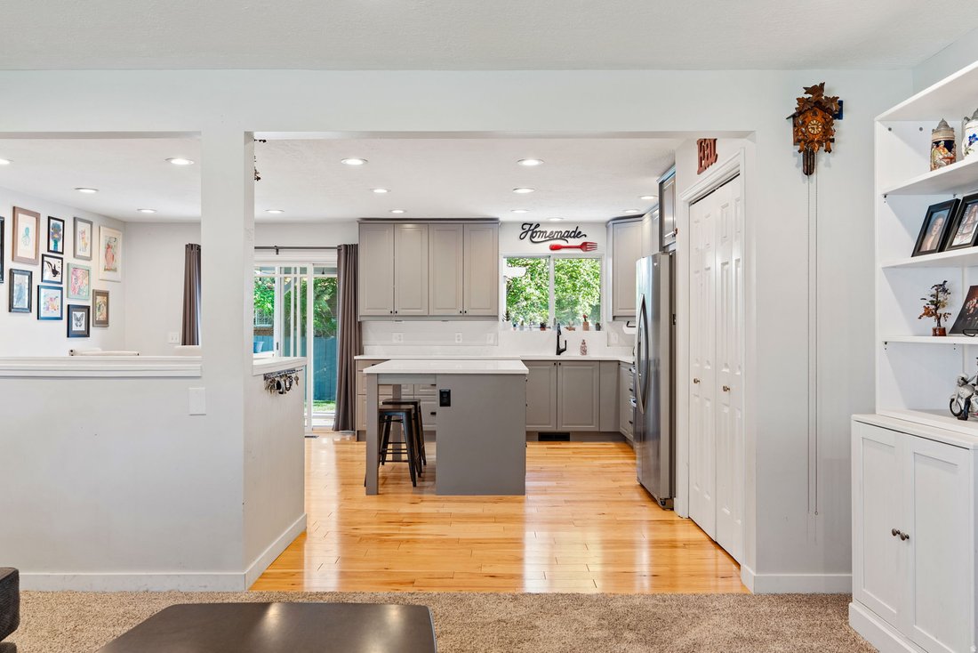 House in Sandy, Utah, United States 5 - 18193128